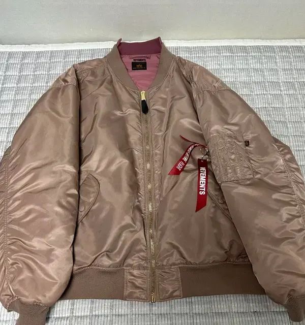 [XS] 18fw Vetements Alpha Industries Reversible Cut Bomber Mawon Jacket